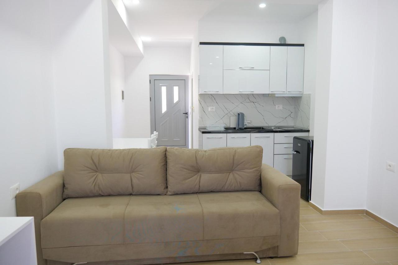 Iljo Apartments Ksamil Exterior foto