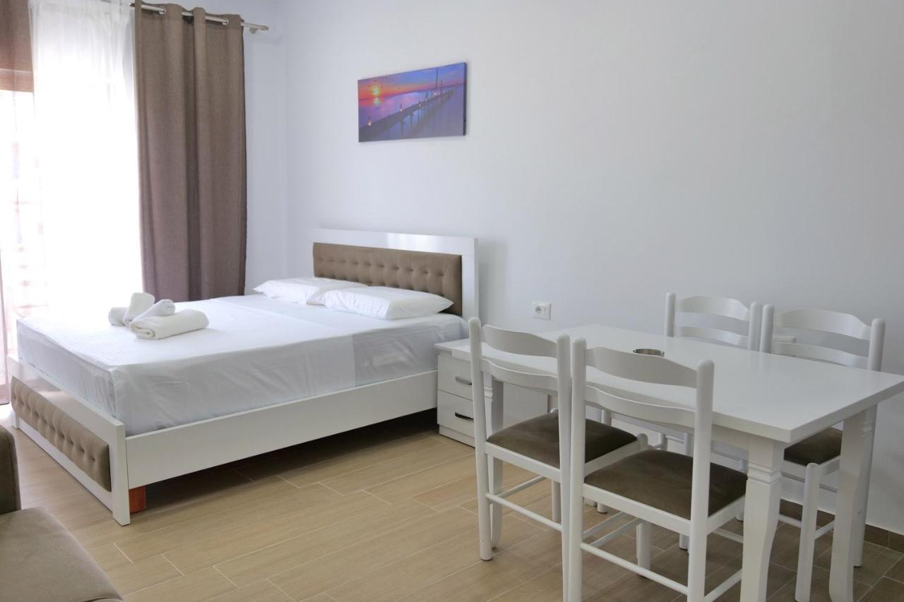 Iljo Apartments Ksamil Exterior foto