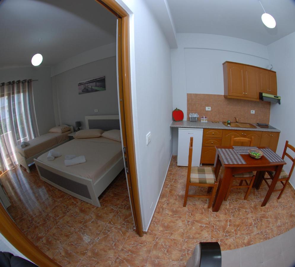 Iljo Apartments Ksamil Exterior foto