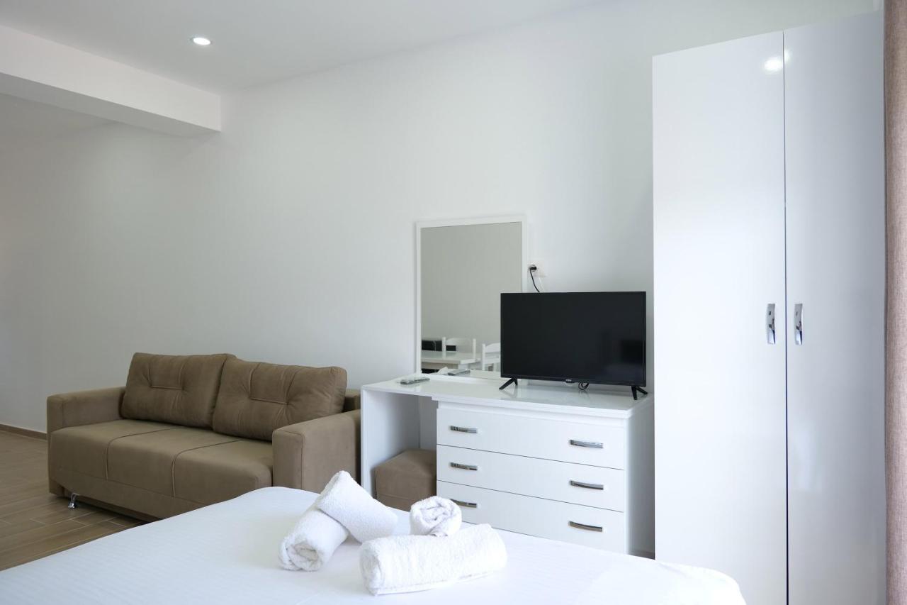 Iljo Apartments Ksamil Exterior foto