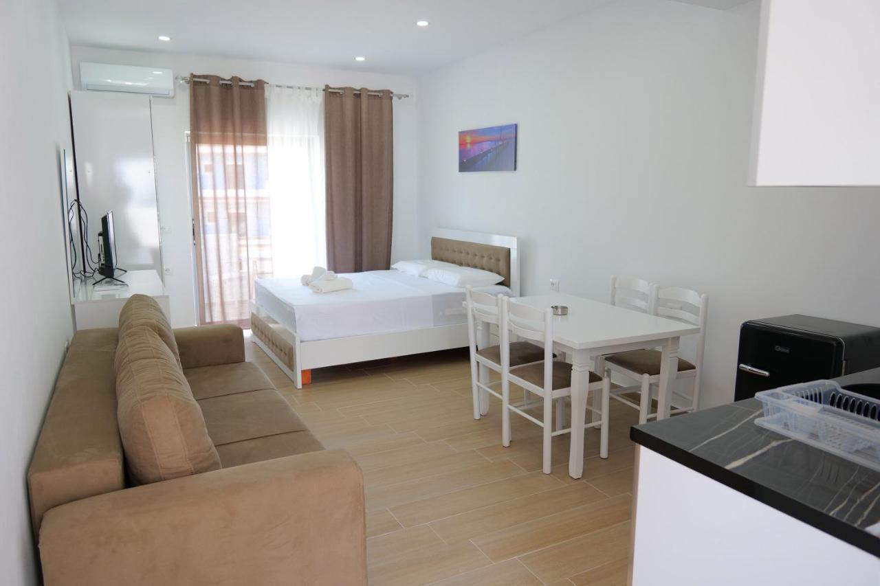 Iljo Apartments Ksamil Exterior foto
