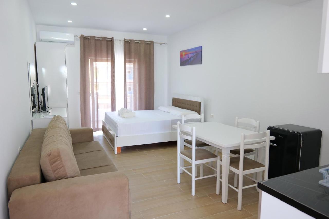 Iljo Apartments Ksamil Exterior foto