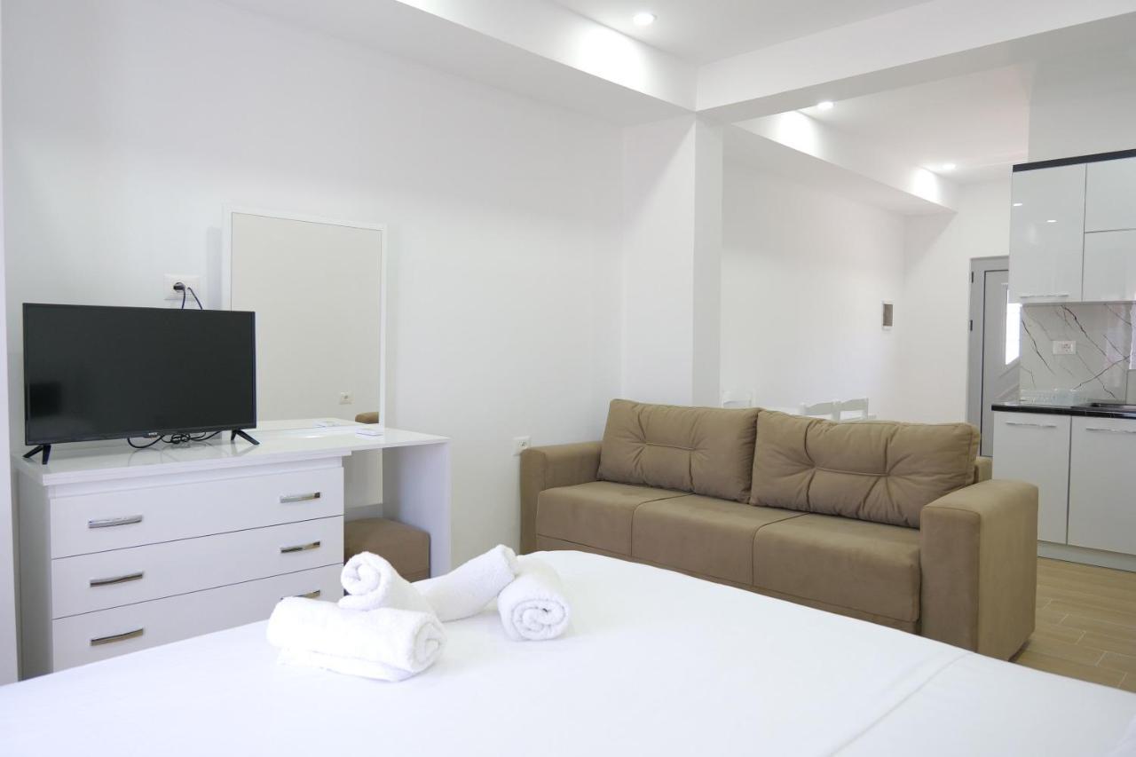 Iljo Apartments Ksamil Exterior foto